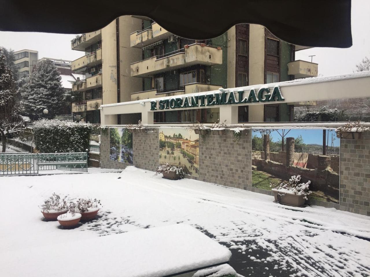Hotel Malaga Avellino Exterior foto