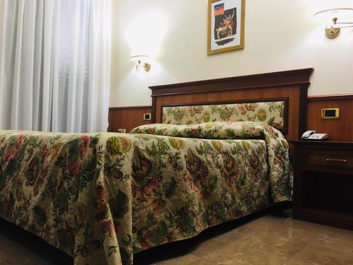 Hotel Malaga Avellino Exterior foto